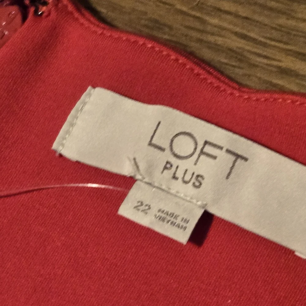LOFT Plus Red Scalloped Neck Dress 22 | NWT - Picture 6 of 8